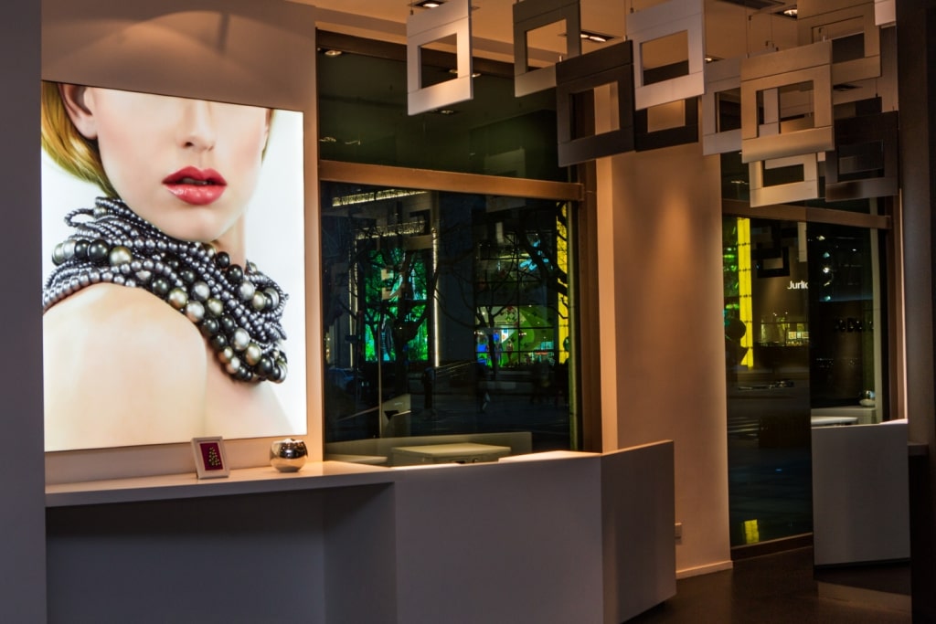 De Dietrich - FyBox - lightbox visual merchandising