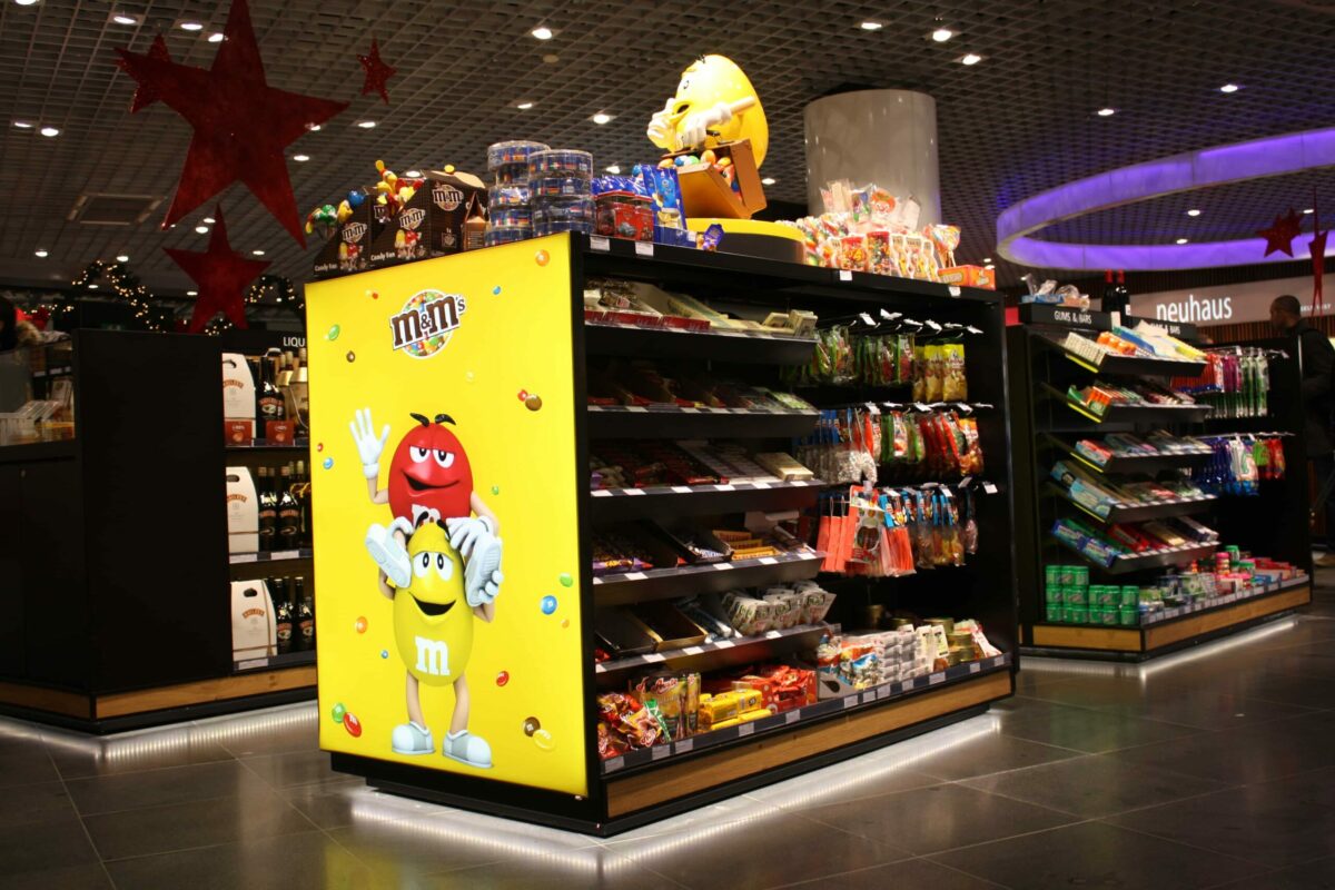 International Duty Free - FyBox - lightbox m&m